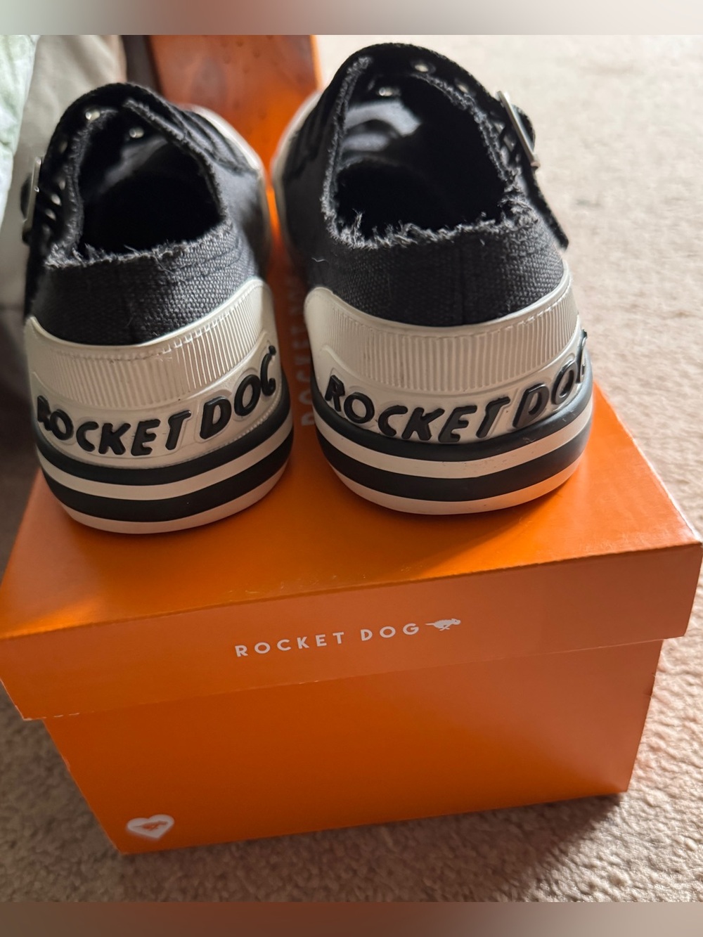 Rocket Dog Jolissa Black Ranger Sneaker - Picture 3 of 5